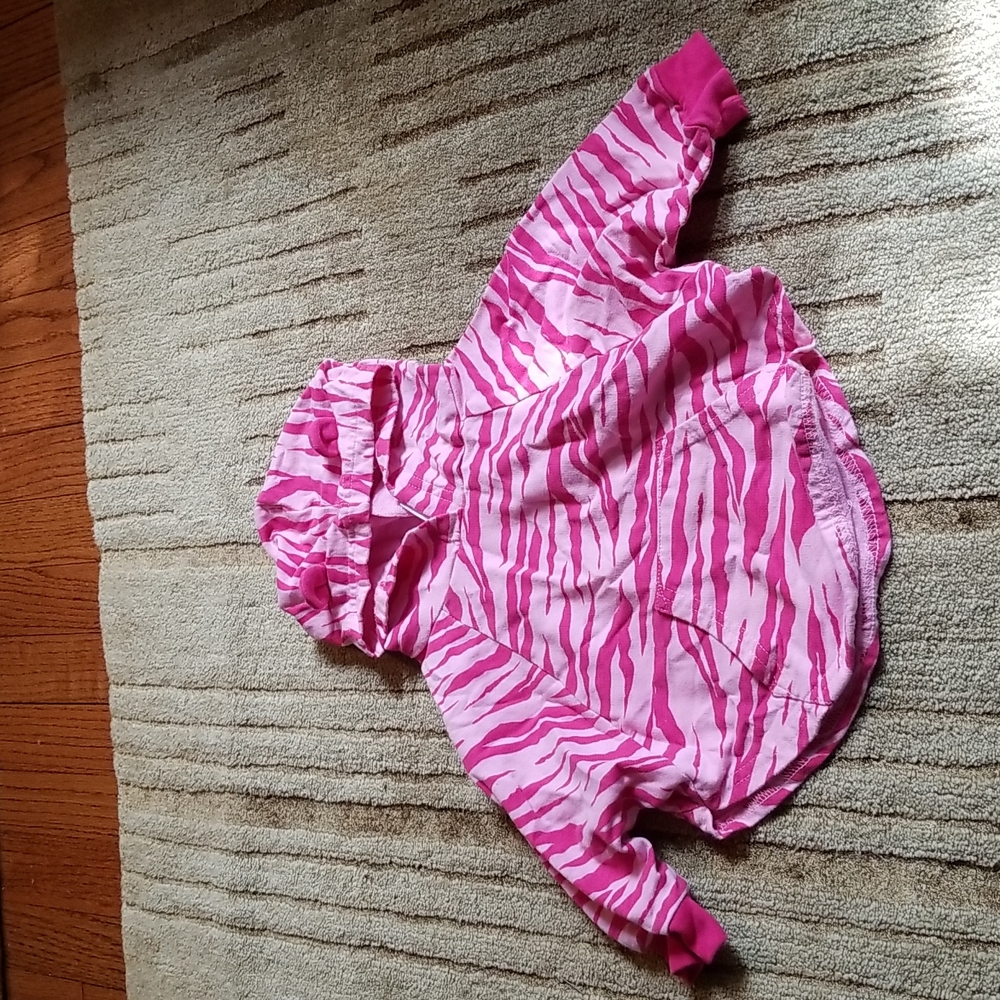 Little tots long sleep hoodie size 12 m